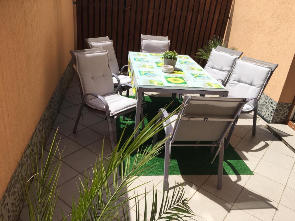 Apartmán Slunečnice s terasou Ceske Budejovice Esterno foto