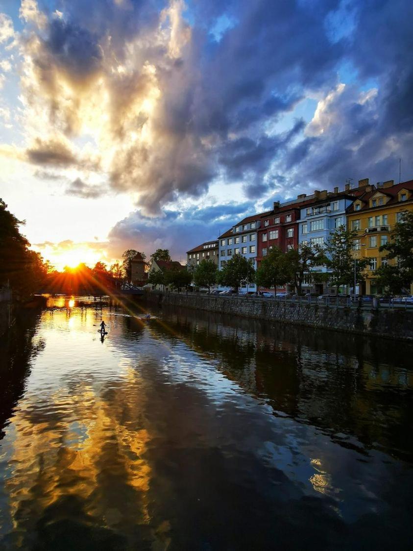 Apartmán Slunečnice s terasou Ceske Budejovice Esterno foto